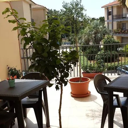 Il Terrazzo Di Archimede 2*